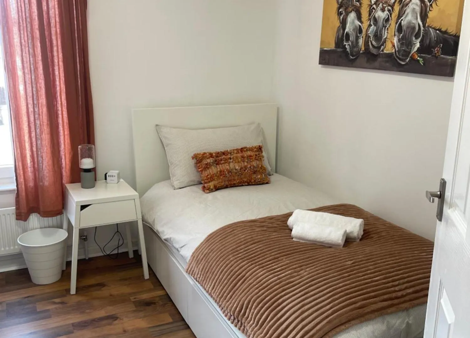 Holiday home Belfast Grand Central Living 5 Minutes Walk From Grand Central Station